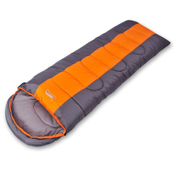 Experience the Great Outdoors with Our 4 Season Camping Sleeping Bag!