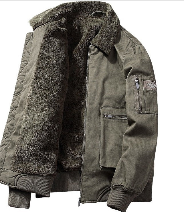 Stay Warm and Stylish: The Men's Winter Fleece Jacket